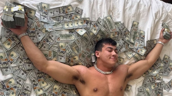 Influencer states he borrows $5 million from a cryptocasino to gamble